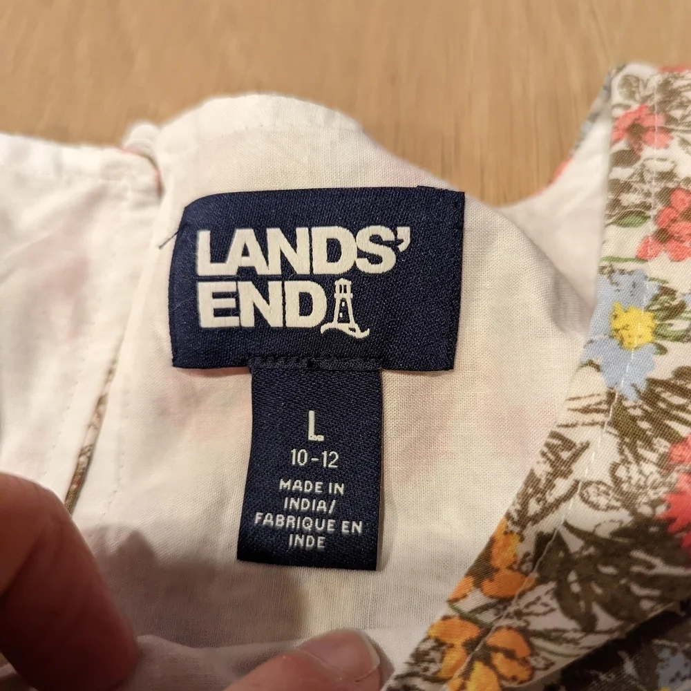 Lands End charming floral